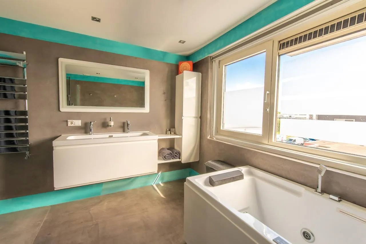 The Waterside Designer Waterfront Oasis Spa & Sauna Terrace Villa Zwanenburg